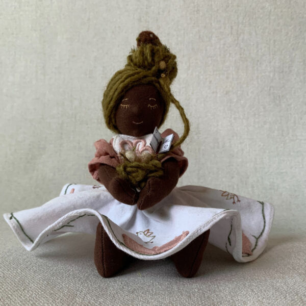 "O vestido de Aninha" (23 cm)