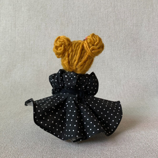 "Aqui dentro tudo é amor" (23 cm) - Image 5