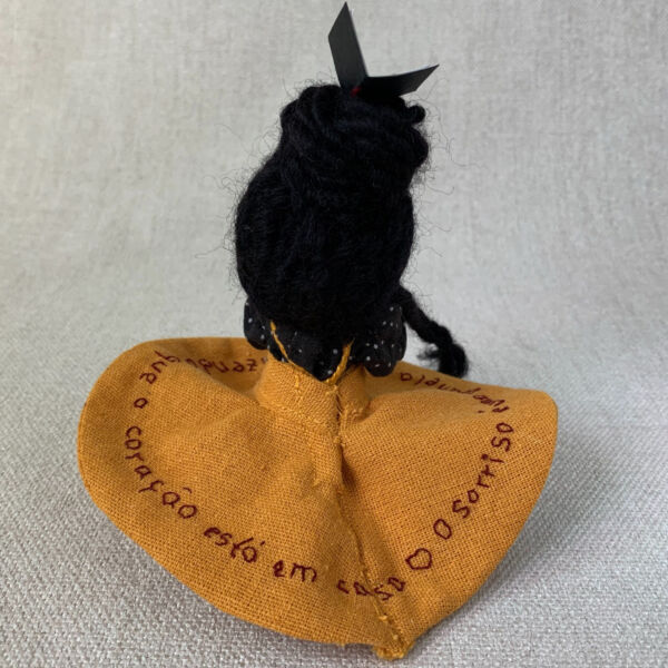 "Sorria! O sorriso é uma janela aberta, dizendo que o coração está em casa"   (15cm) - Imagem 4